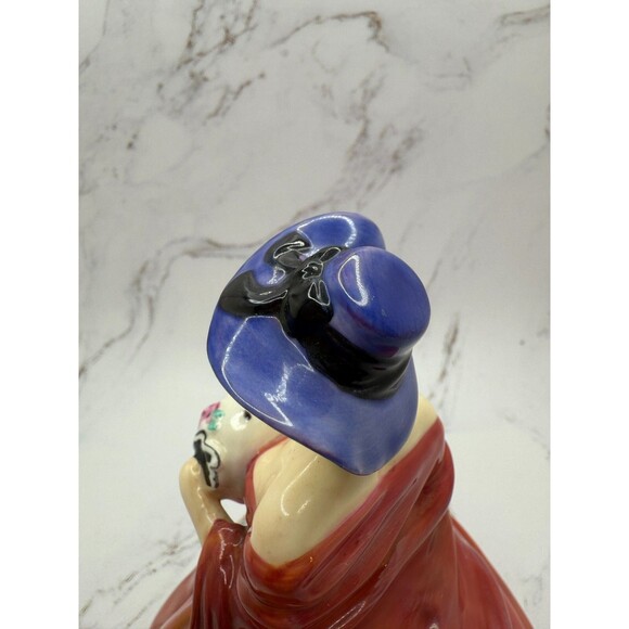 Vintage Royal Doulton Figurine Genevieve HN1962  England Old Mark - Excellent - Picture 7 of 10